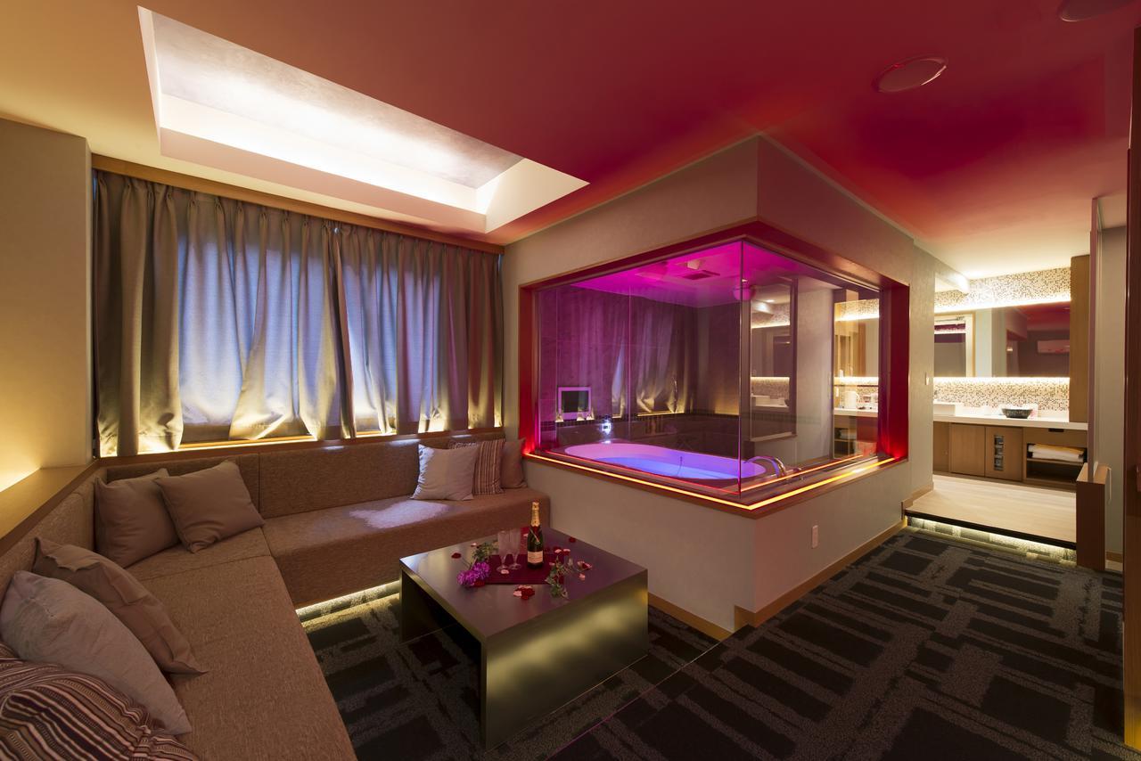 Hotel Chateau Briant (Adults Only) Saitama Exterior foto